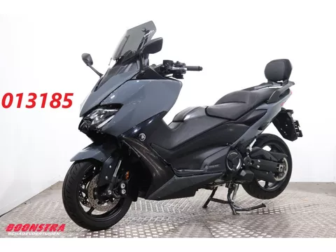 Yamaha T-MAX 560 Tech MAX ABS Akrapovic Cruise Heizgriffe SHZ 10.536 km!