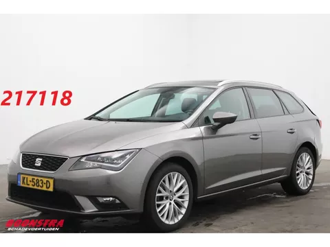 SEAT Leon ST 1.6 TDI Style LED Pano Navi Clima Cruise PDC AHK