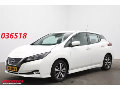 Nissan Leaf Acenta 40 kWh Navi Clima Cruise Camera 50.260 km!