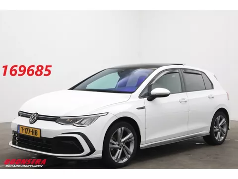 Volkswagen Golf 1.5 eTSI DSG R-Line Virtual ACC Navi Camera LRHZ