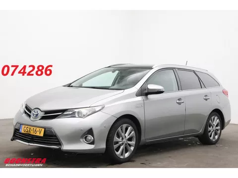 Toyota Auris Touring Sports 1.8 Hybrid Executive Pano Navi Clima Cruise Camera SHZ