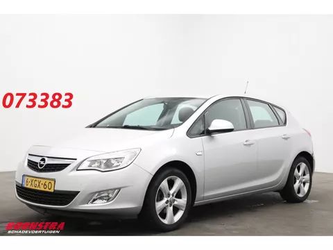 Opel Astra 1.6 Selection Clima Cruise AHK