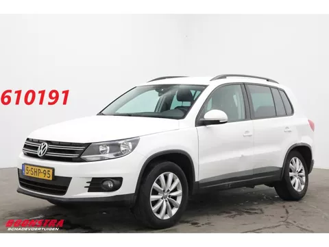 Volkswagen Tiguan 1.4 TSI Comfort &amp; Design Navi Clima Cruise AHK