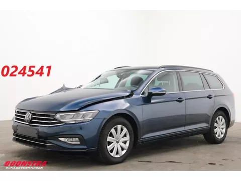 Volkswagen Passat Variant 2.0 TDI DSG Comfortline ACC Navi Clima SHZ PDC