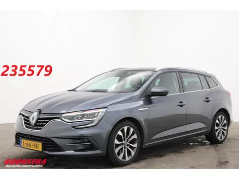 Renault Megane E-Tech Estate 1.6 Plug-In Hybrid 160 Bus. Ed. LED Leder SHZ Camera