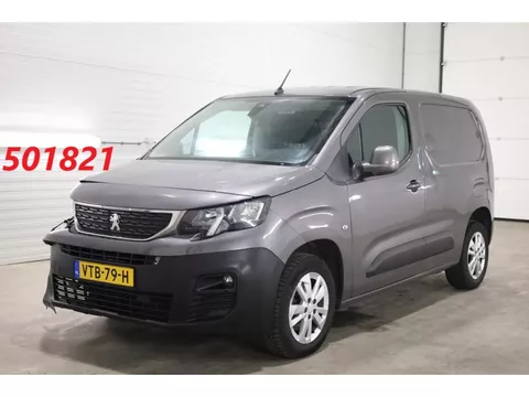 Peugeot Partner 1.5 BlueHDI Aut. Asphalt Cruise Navi Camera Airco LM
