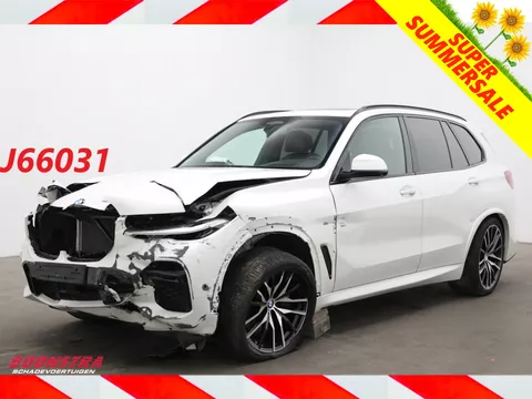 BMW X5 xDrive30d M-Sport Pano Memory HUD ACC H/K Lucht 360&deg;