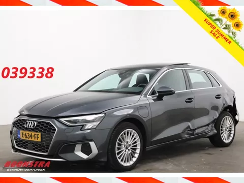Audi A3 Sportback 40 TFSI e Advanced Matrix Schuifdak ACC Camera SHZ