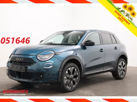 Fiat 600 1.2 Hybrid Urban LED ACC Massage Camera SHZ 3.889 km!