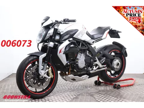 MV Agusta Brutale Dragster 800 ABS Lap Timer Quickshift 19.101 km!