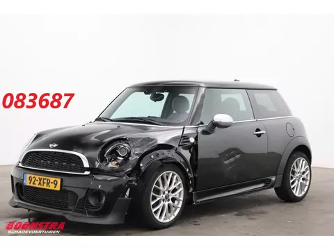 MINI Cooper Mini 1.6 JCW Chili Wired Leder Navi SHZ