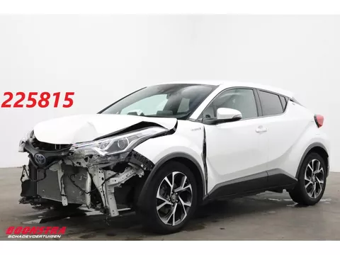 Toyota C-HR 1.8 Hybrid Dynamic ACC LED Camera SHZ