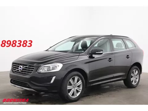 Volvo XC60 D3 Aut. Momentum Pano Memory BiXenon Cruise SHZ 91.975 km!