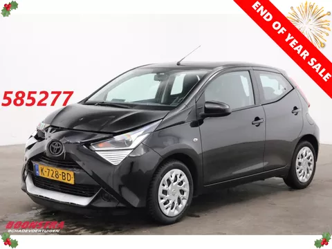 Toyota Aygo 1.0 VVT-i x-play Airco Cruise Camera