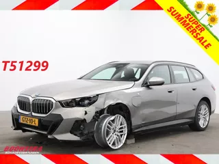 BMW 5 Serie Touring 530e M-Sport AR HUD 360&deg; Leder 6.327 km!