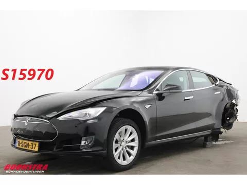 Tesla Model S 85 Signature ACC Pano LRHZ Camera