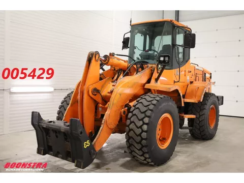 Doosan DL250 Wiellader Airco BY 2011