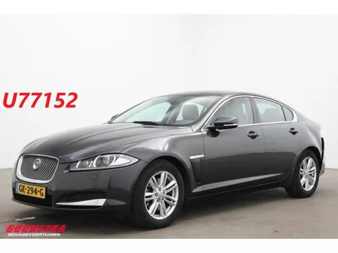 Jaguar XF 2.2D Leder Navi Clima Cruise Camera SHZ PDC AHK