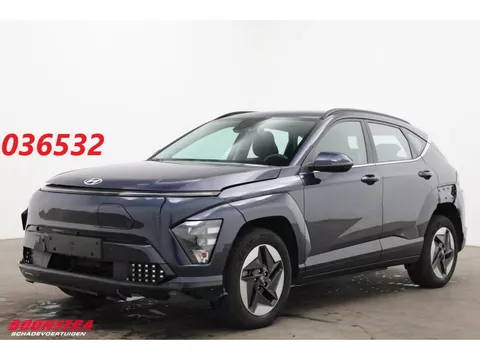 Hyundai Kona Electric Comfort Smart 65.4 kWh LED ACC Camera AHK LRHZ 18.202 km!