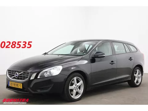 Volvo V60 1.6 DRIVe Kinetic Leder Navi Clima Cruise SHZ PDC
