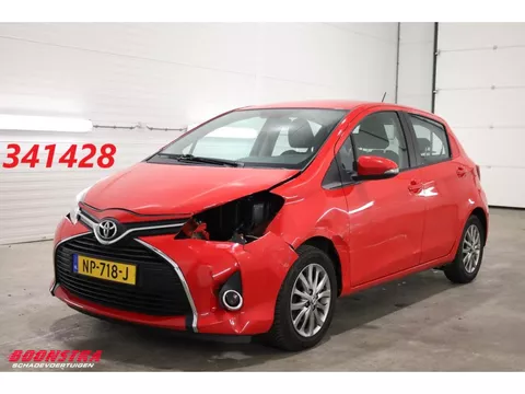 Toyota Yaris 1.3 VVT-i Aut. Bluetooth Airco Cruise Camera AHK 107.865 km!