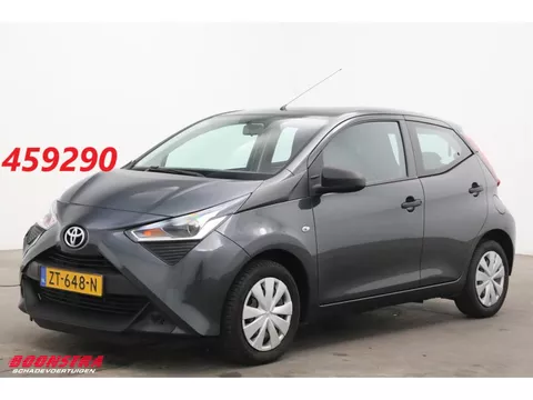 Toyota Aygo 1.0 VVT-i x-fun Cruise Airco Bluetooth LED