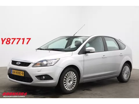 Ford Focus 1.6 Titanium Clima Cruise PDC AHK